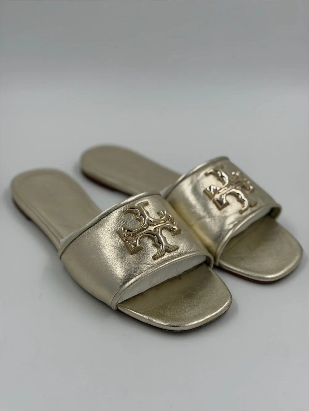 Tory Burch Metallic Gold Double T Slide Sandals – Size 8.5